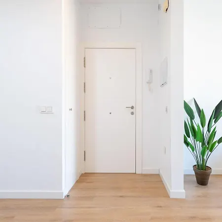 Maria Tubau Apartment *